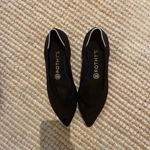 Rothy's black pointed flats. Size 8. Mid condition.
